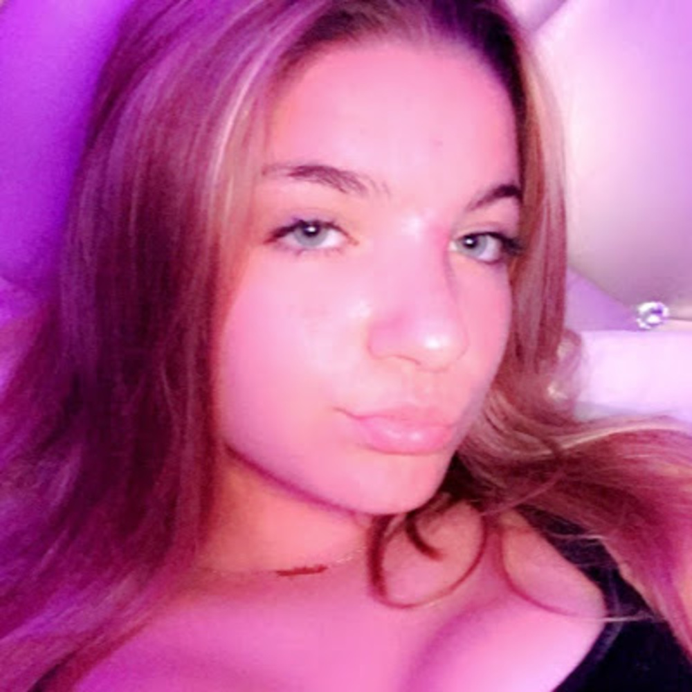 Meet your Posher, Kaitlyn